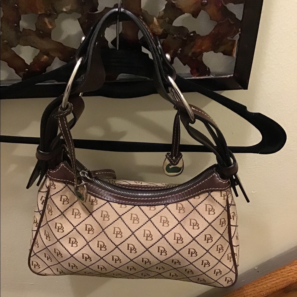Dooney Bourke